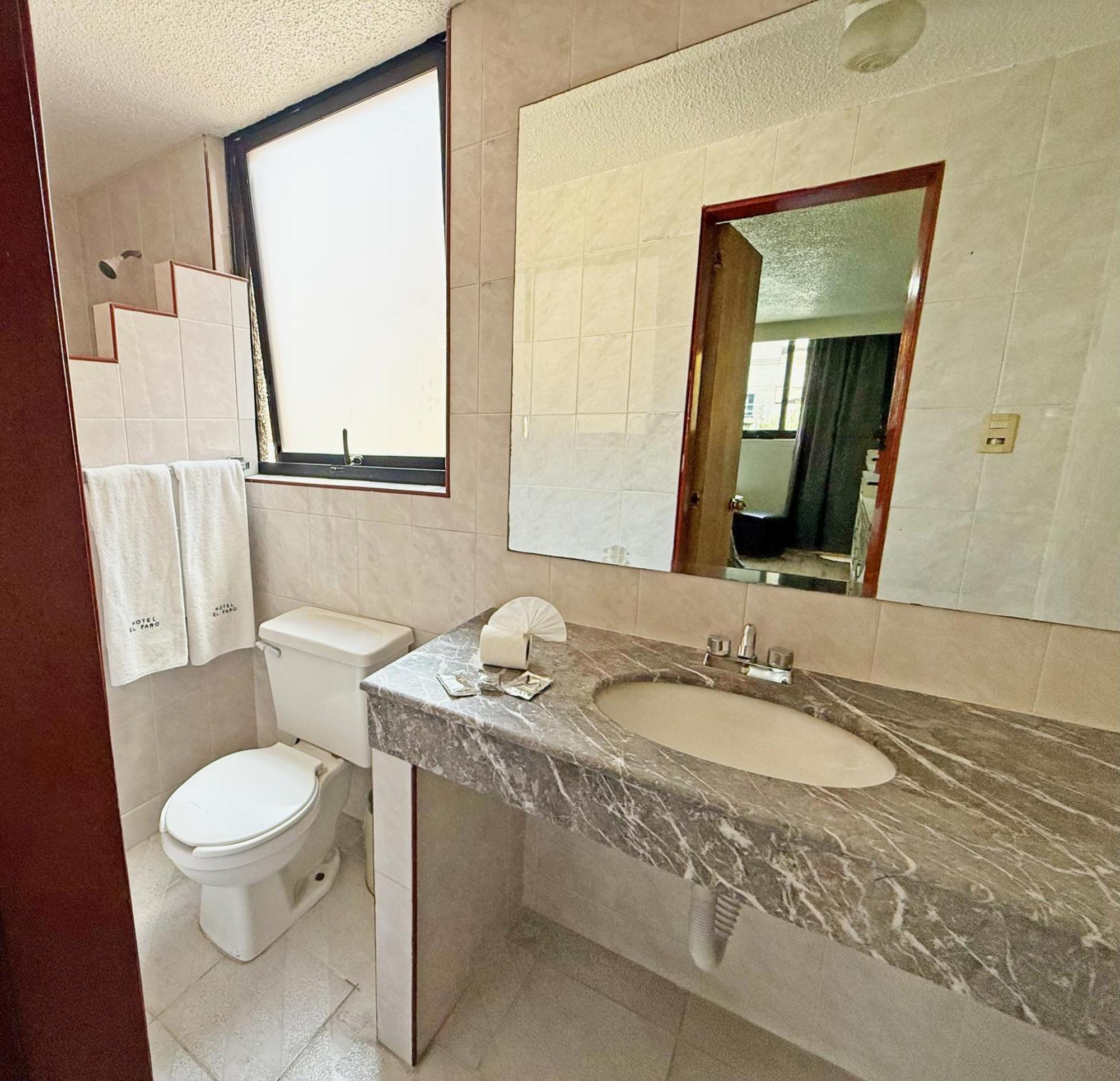 Hotel Faro 3*